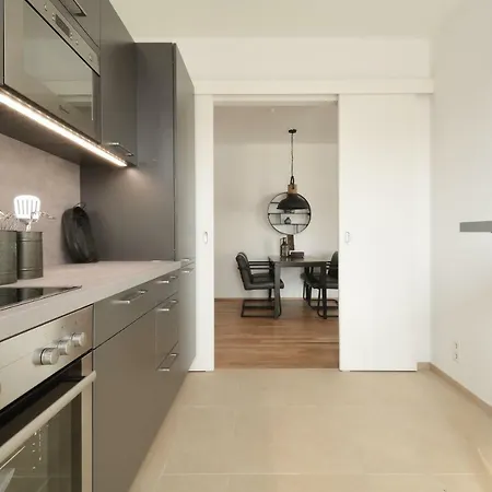 Lunas Apartment